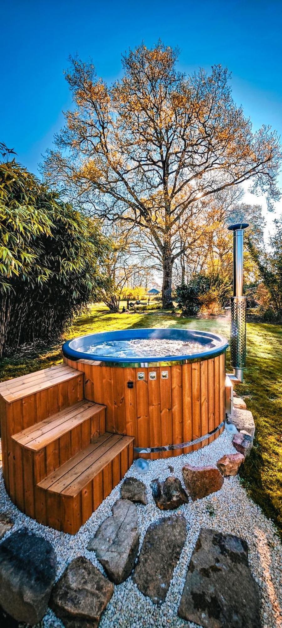 Villa Tagibao Avec Piscine Chauffee Et Spa Lesterps المظهر الخارجي الصورة